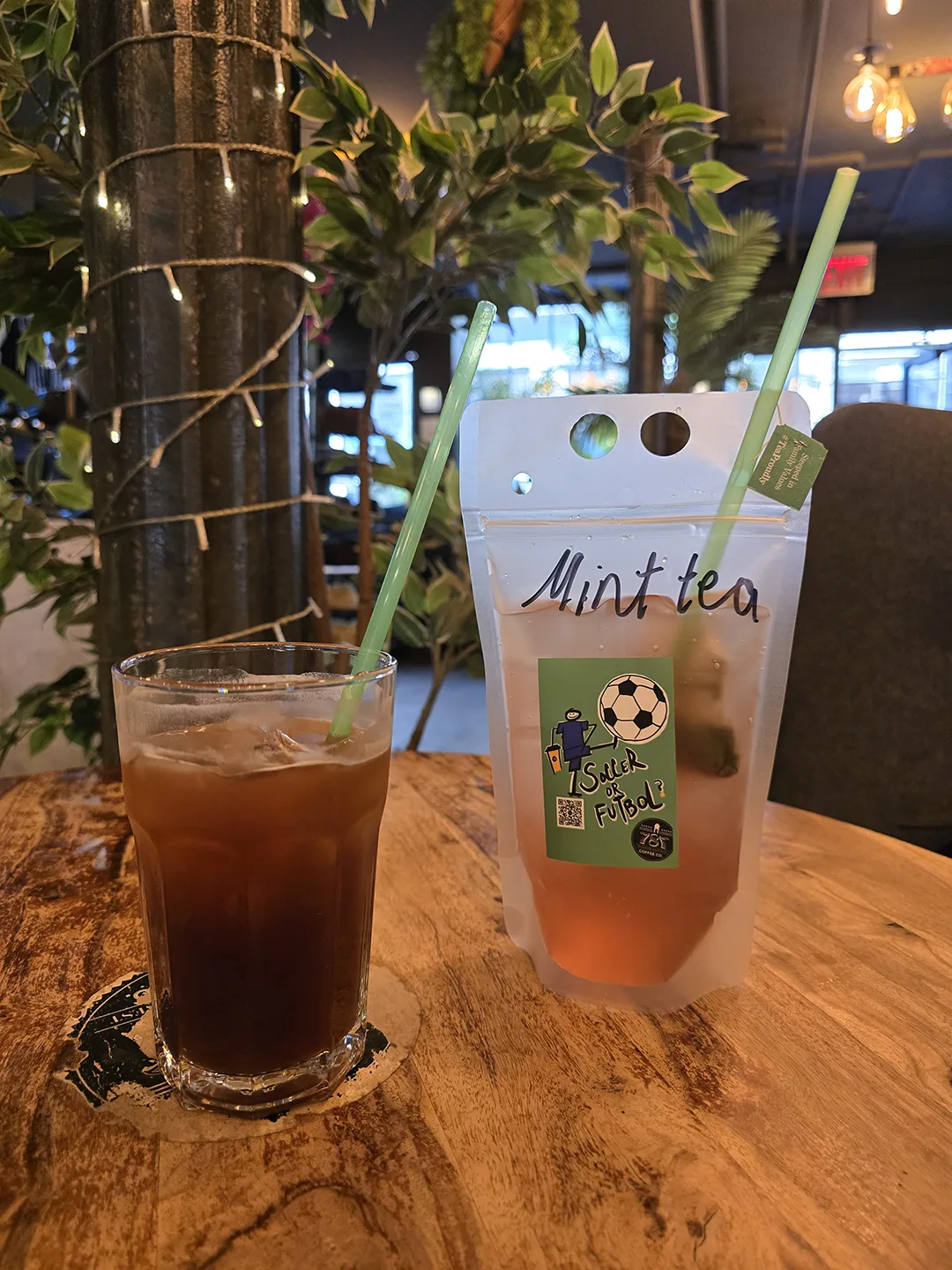 787 coffee barrel-aged americano and mint tea