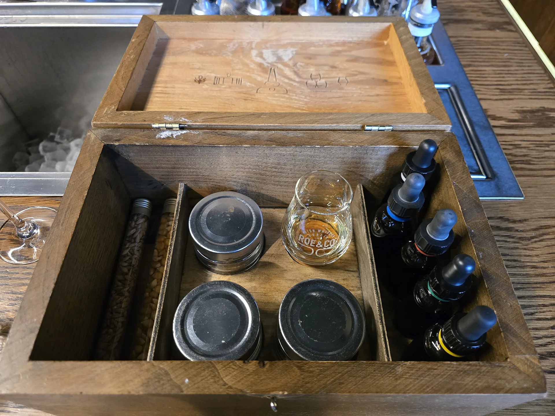 Roe & Coe Distillery Flavours Experience