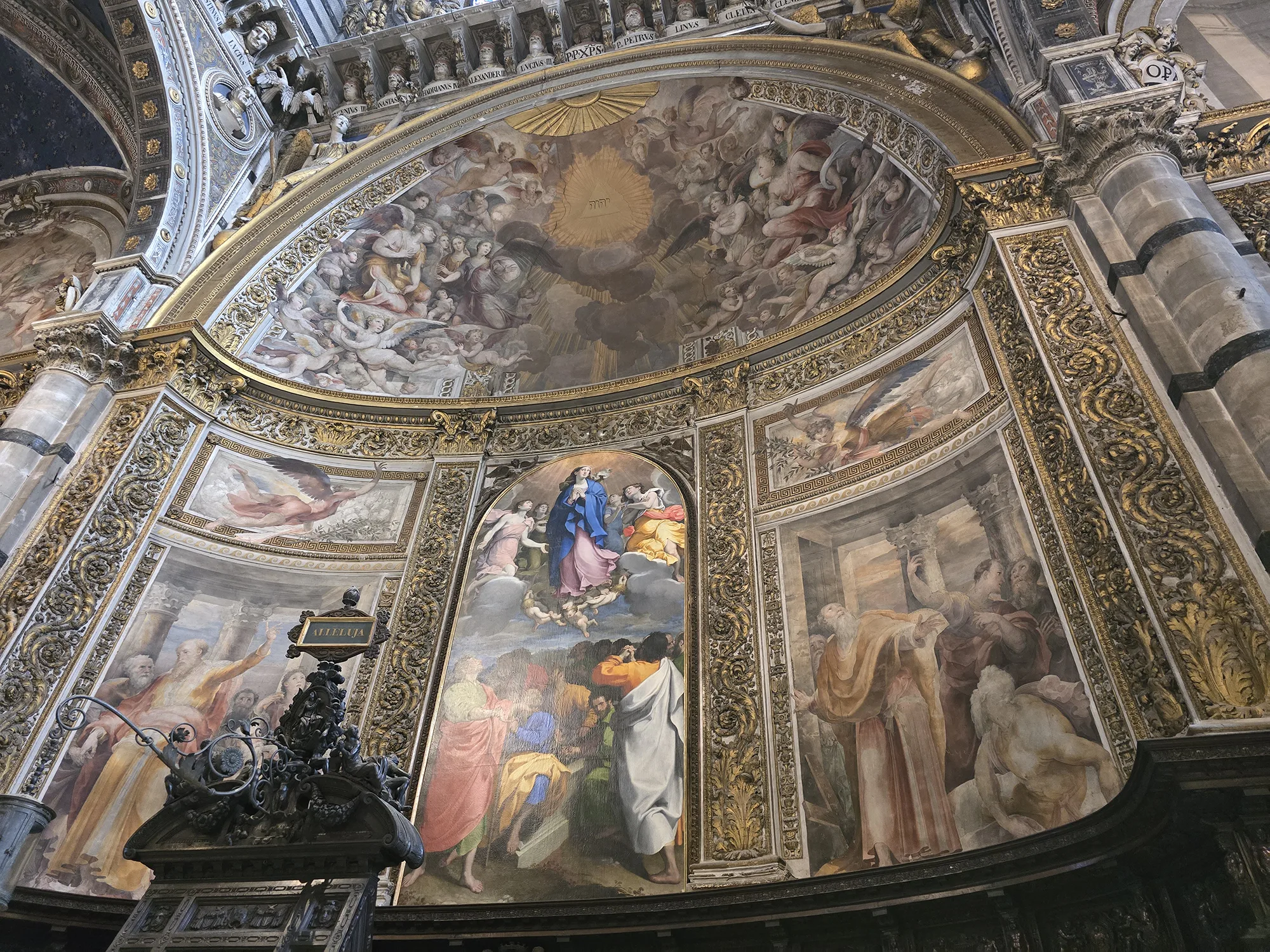 Siena catheral interior